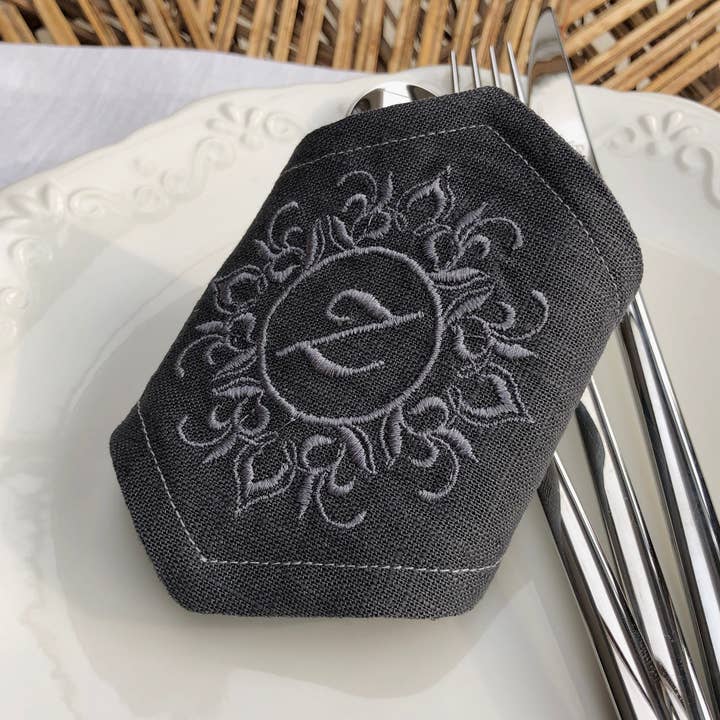 Belle Linen - Wholesale Napkin Ring - Monogrammed Linen Napkin Ring Holder (Monogram A-Z)4
