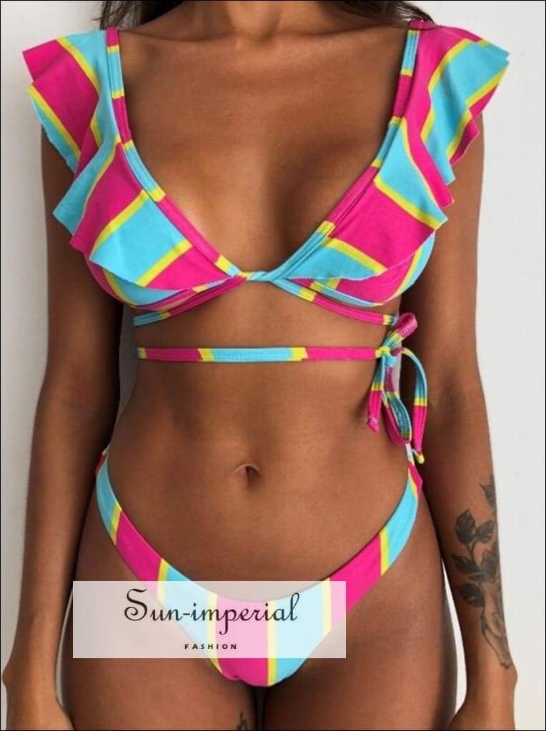 Sun Imperial – Biquíni - Mulher por atacado – Conjunto de biquíni boho vintage com estampa tribal e detalhe de babado5