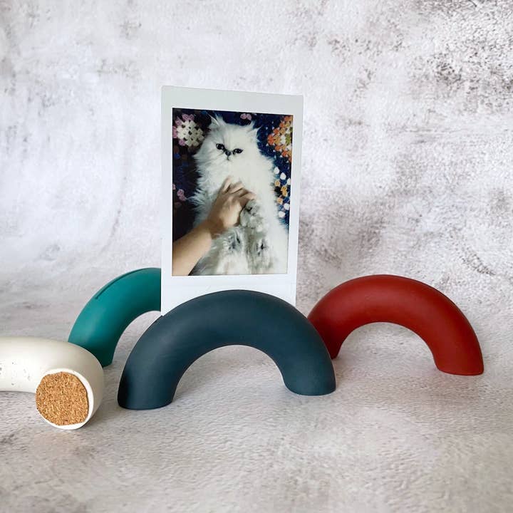 Lines+Dots - Vendita all'ingrosso Supporto per cornice - Portafoto - Supporti fotografici fatti a mano in jesmonite - Forma ad arco