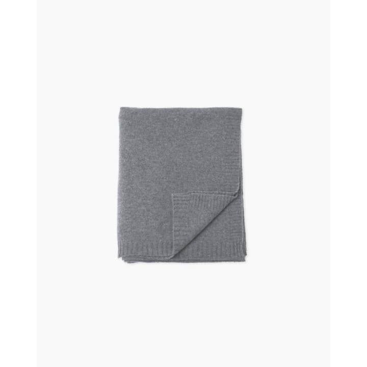 Delfina&Co - Wholesale Throw Blanket - Luxe Knit Cashmere Throw
