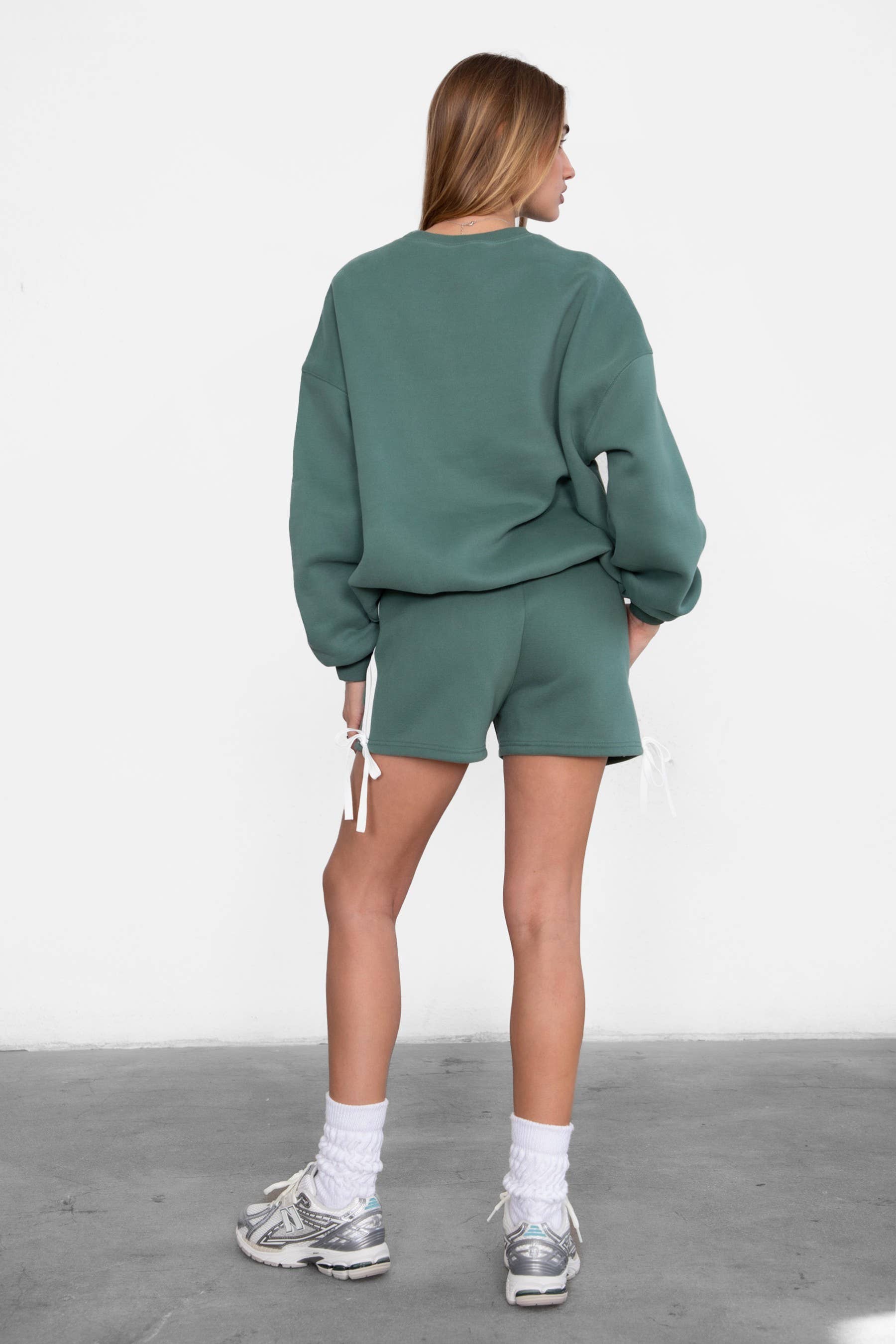 TICTOC - Wholesale Sweatshirt - Women's - VARSITY Plush Fleece Crew Neck Lounge Pullover Sweatshirt39