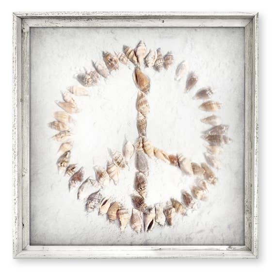 'Peace and Seashells' ingelijste canvas muurkunst voor wholesale door Sweet Gumball Inc.