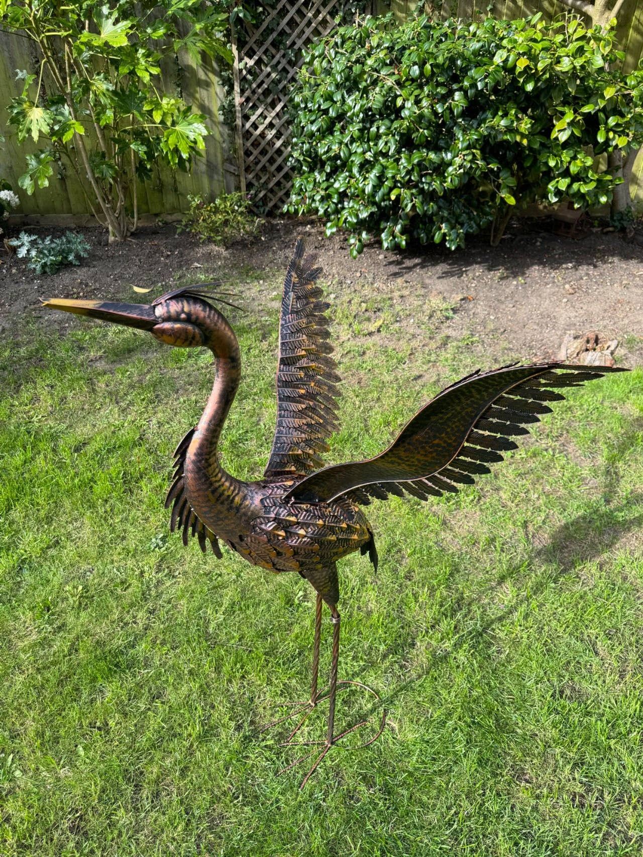 Marissa's Gifts - Wholesale Outdoor Ornament/Decor - Large Bronze with gold brush Heron Dimensions are 79 x 60 x 107cm. | Garden Statue | Bird Yard Art | Outdoor Decor3