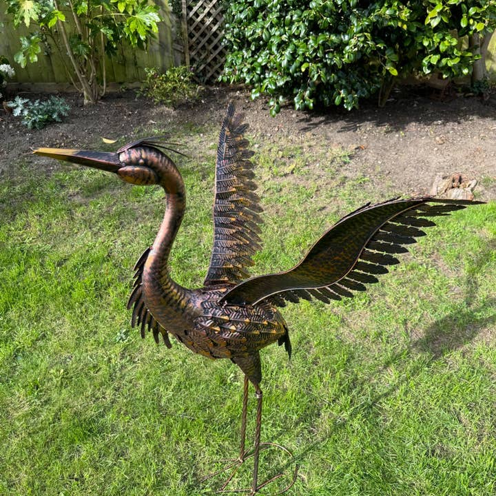 Marissa's Gifts - Wholesale Outdoor Ornament/Decor - Large Bronze with gold brush Heron Dimensions are 79 x 60 x 107cm. | Garden Statue | Bird Yard Art | Outdoor Decor3