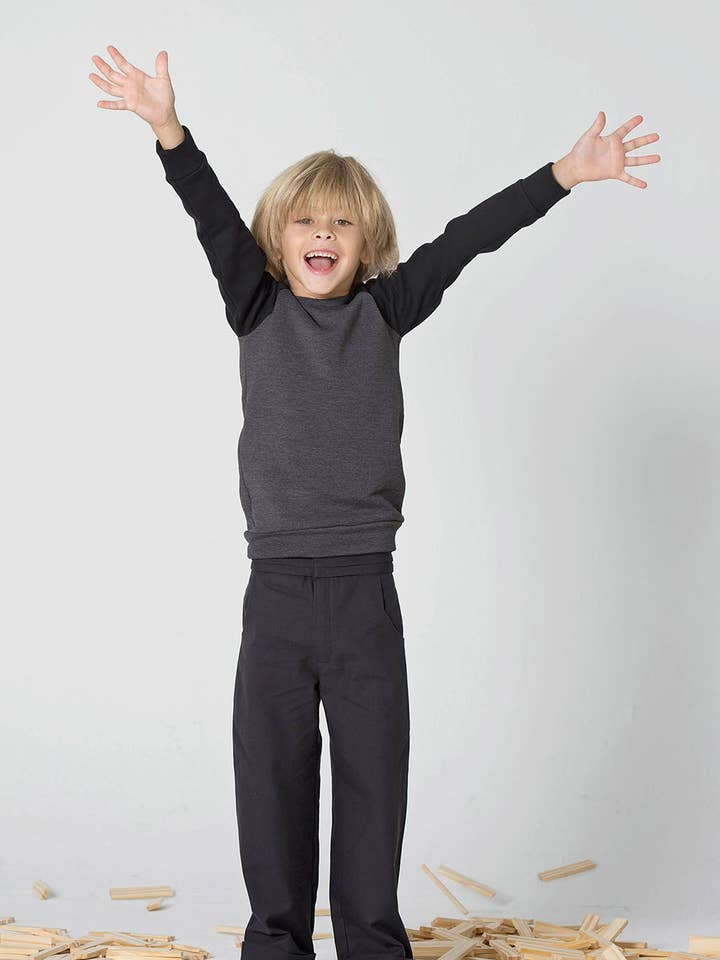 Infantium Victoria - Wholesale Pants - Kids - Black Pants with Pleated Belt3