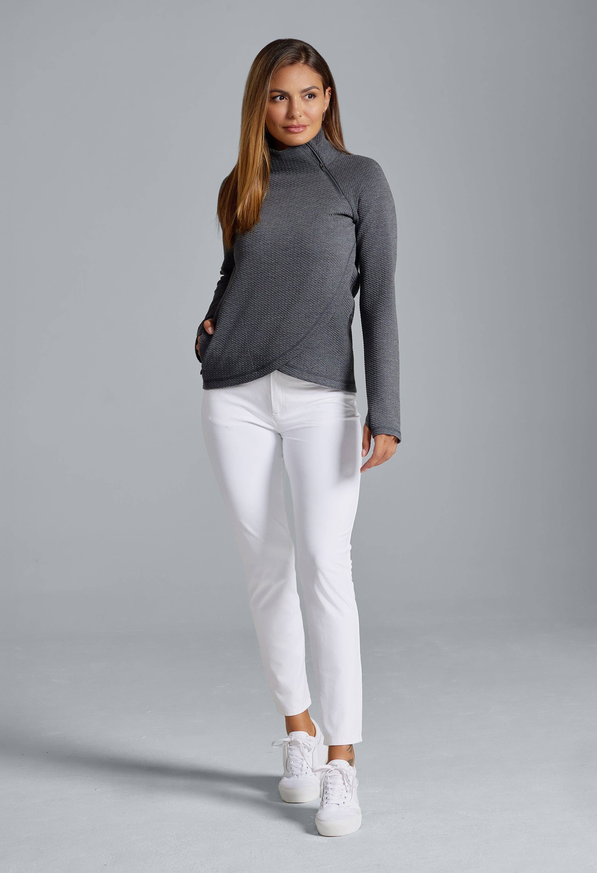 IBKÜL - Wholesale Sweatshirt - Women's - Solid Popcorn Stitch Asymmetrical Zip Pullover 2.01