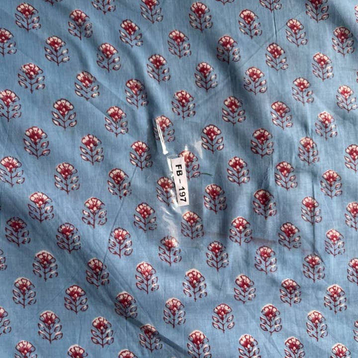 GYPSY STUDIO - Wholesale Fabric Paint - Small Floral Print Cotton Dressmaking Fabric Women Clothing2