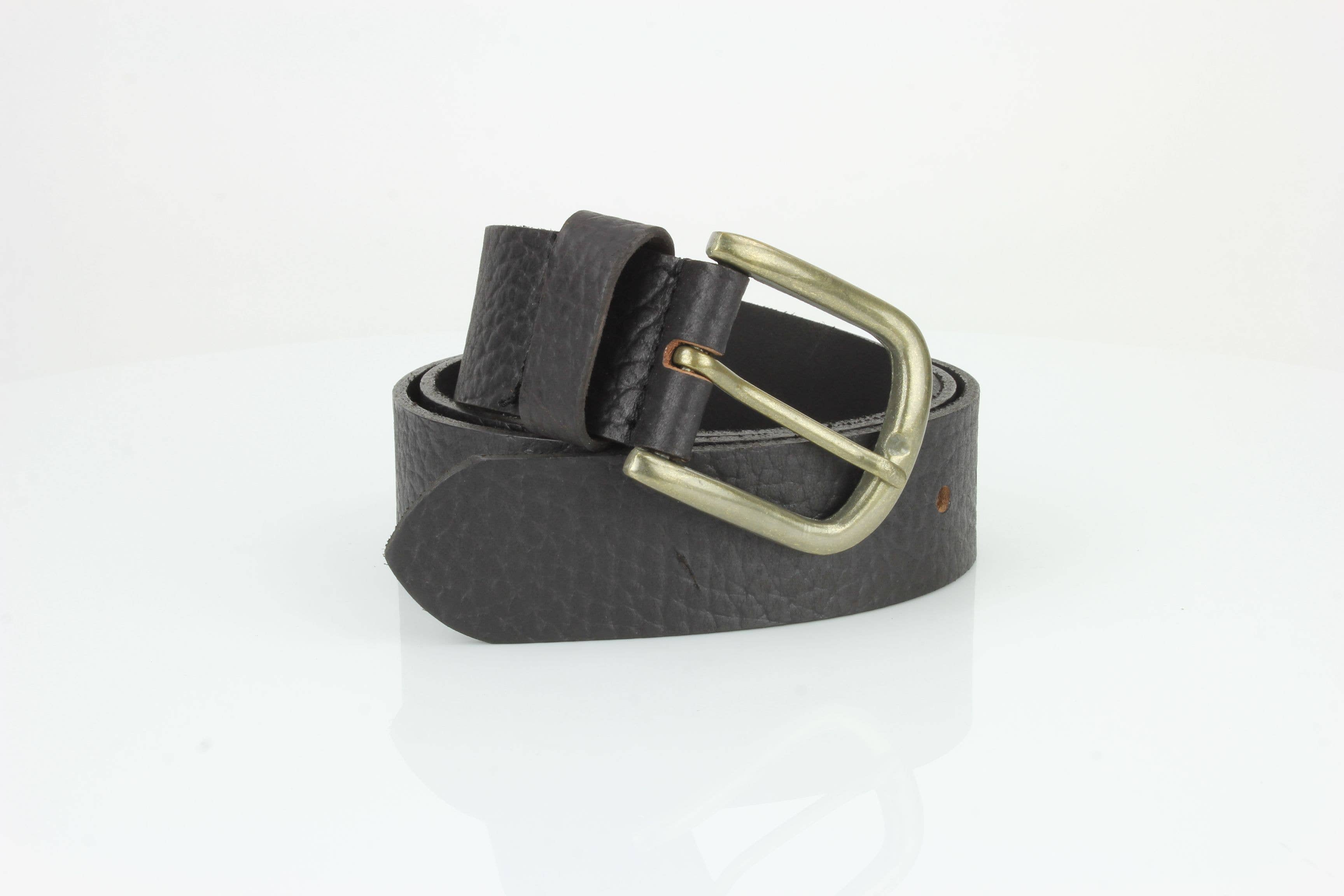 Leather Impressions Inc - Wholesale Belt - Unisex - Distressed Grain Leather Belt with Embossed Patch ABB 0235