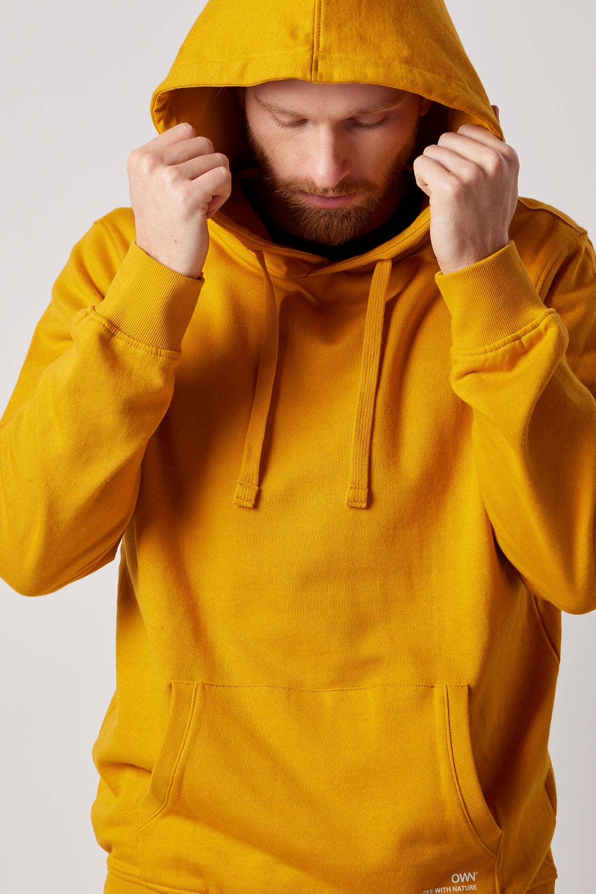 Ocre Sudadera con capucha cepillada en algodón orgánico certificado de venta al por mayor en Faire0