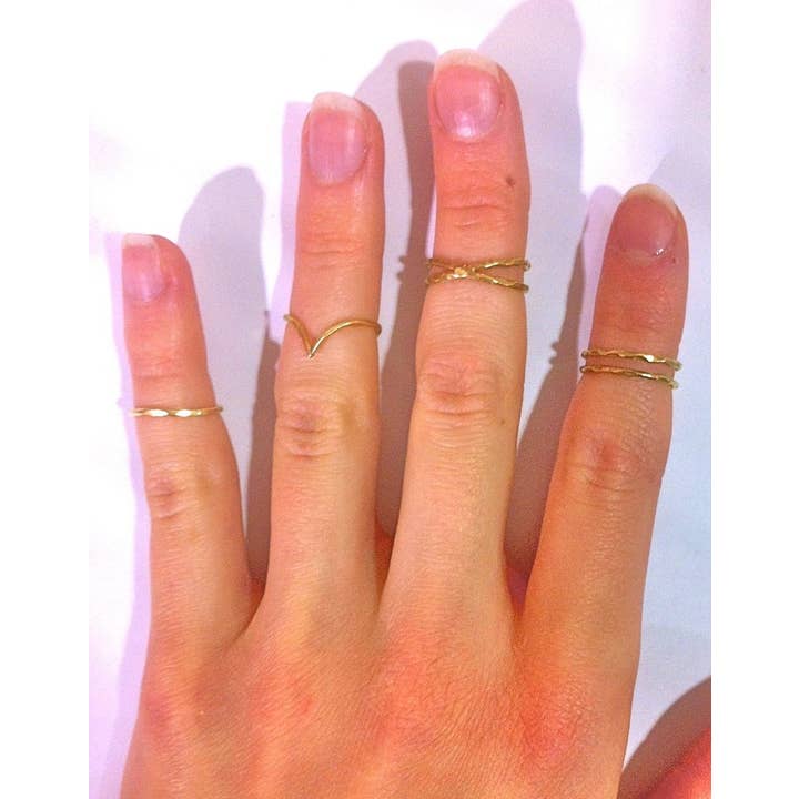 Band ring voor wholesale door Saraswati Designs