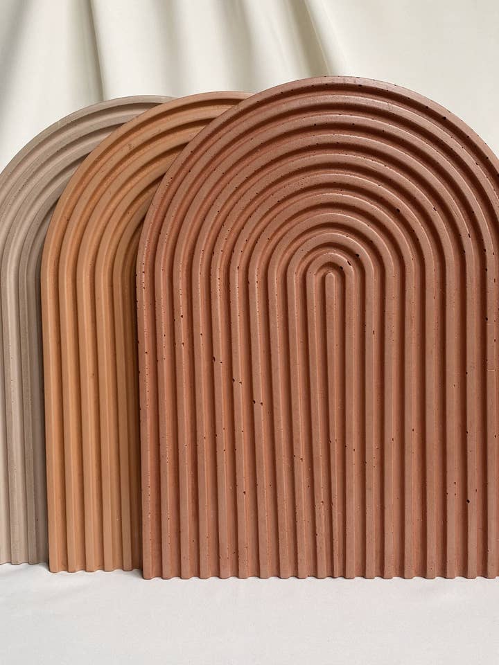 Arcüs concrete tray for wholesale by Atelier La Rouleuse