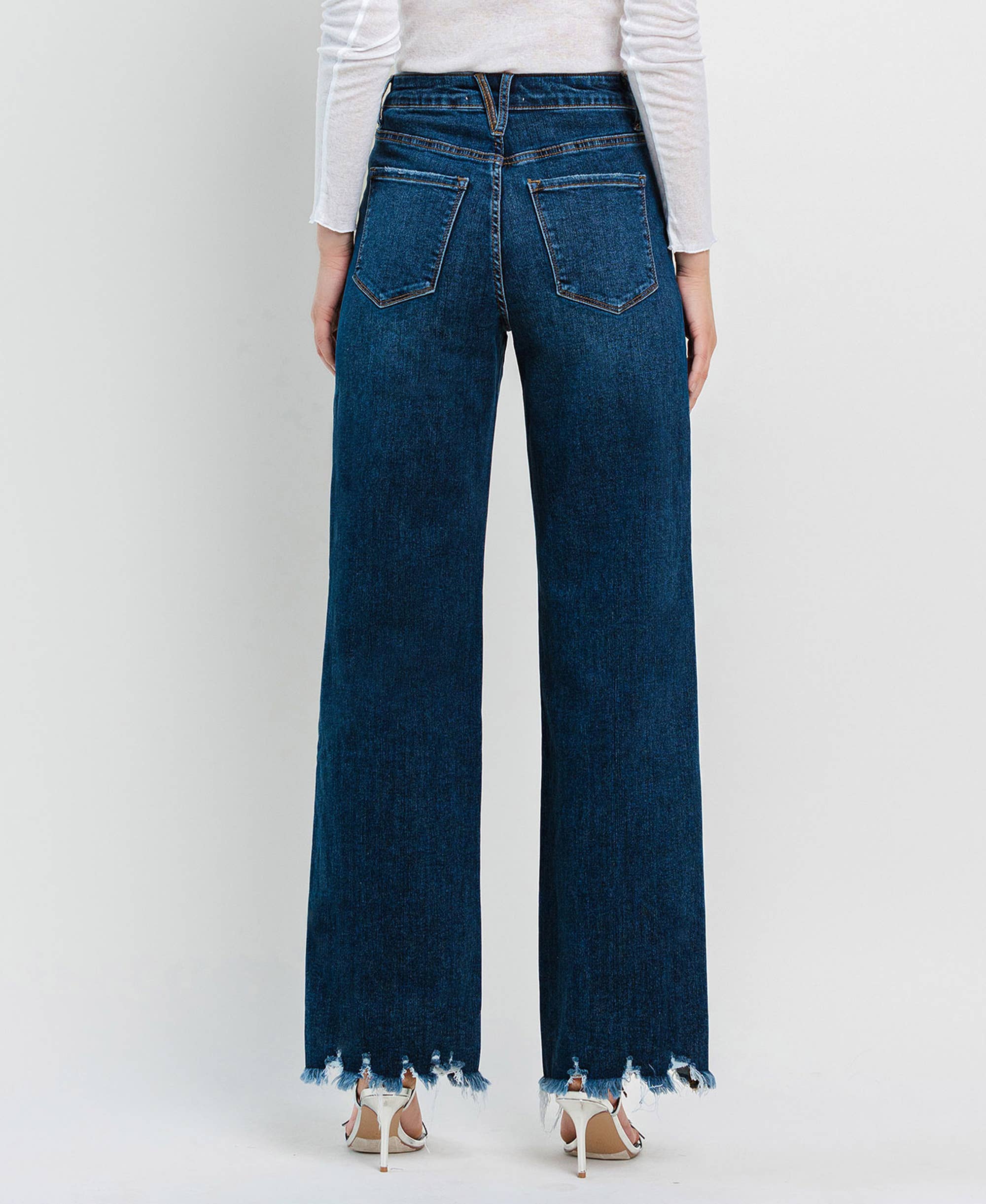 GANGA MÉDIA ESCURA CONTROLE DE BARRIGA VINTAGE DOS ANOS 90 SUPER ALTO SOLTO LV1210MD para venda a revendedores na Faire1