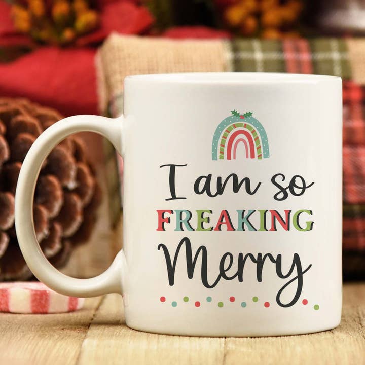 Mug I'm So Freaking Merry, tasse à café de Noël pour la vente par Canary Road