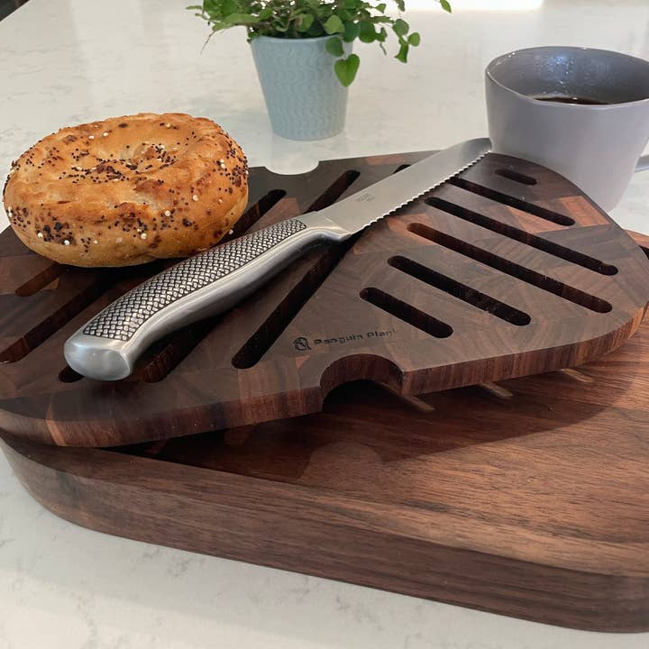 Crumb-Catching Bread Board for wholesale by Penguin Plank