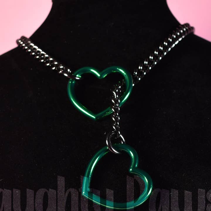 Gunmetal Chain Smaragdgroene slipketting met hart voor wholesale door Naughty Pawsies