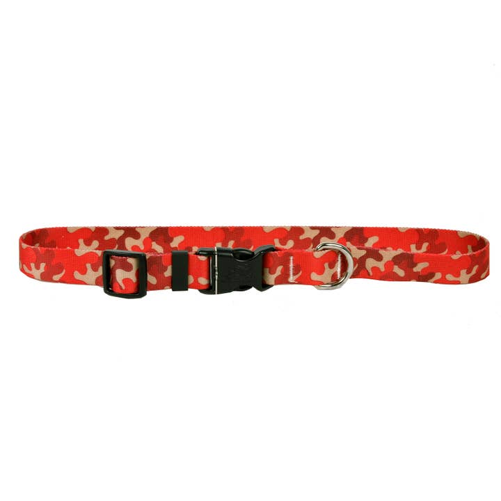 Collier standard rouge camo pour la vente par Yellow Dog Design
