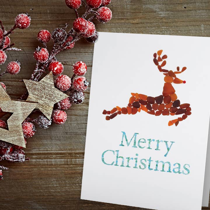 Beachcombing / Etched by the Sea – Großhandel Weihnachtskarte – Seeglas Rentier Frohe Weihnachten Weihnachtsfeiertags-Karte2