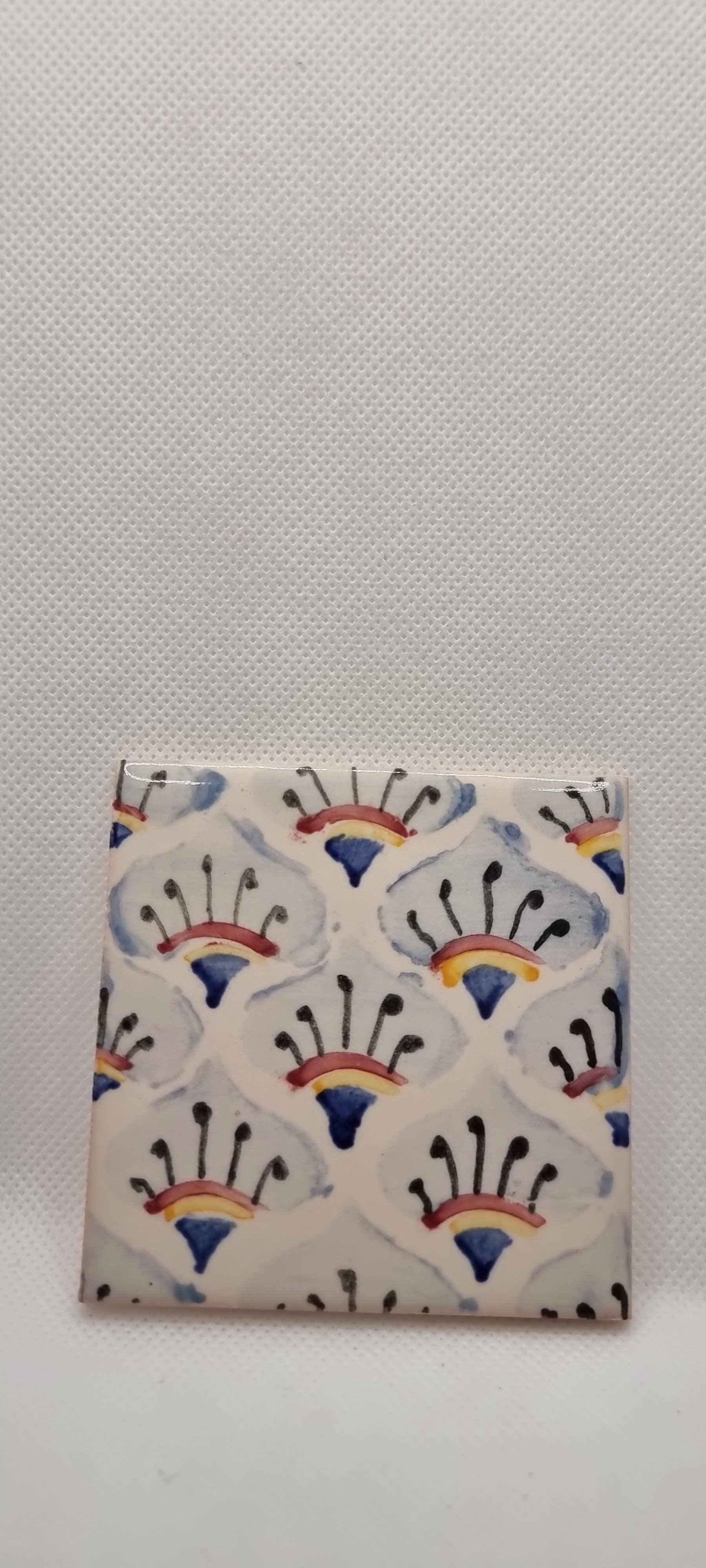 Hazbruk Ceramics - Venta al por mayor Marcos de fotos - Solo Strokes: marco de exhibición de un solo azulejo15