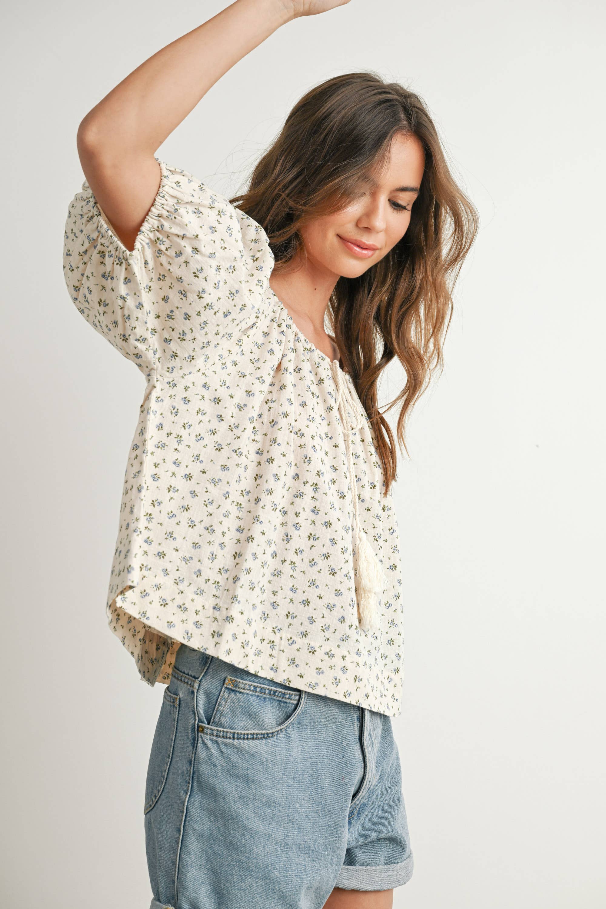 BUTTERMELON - Wholesale Blouse - Women's - Floral Puff Sleeve Top - BMT76875