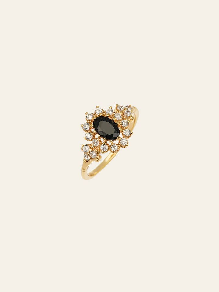 Bague Dahlia Noir pour la vente par Camellia NYC