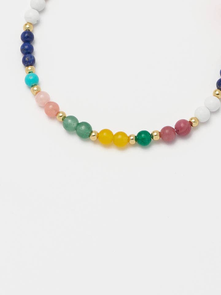 Bracelet en perles de pierre précieuse pour la vente par Estella Bartlett