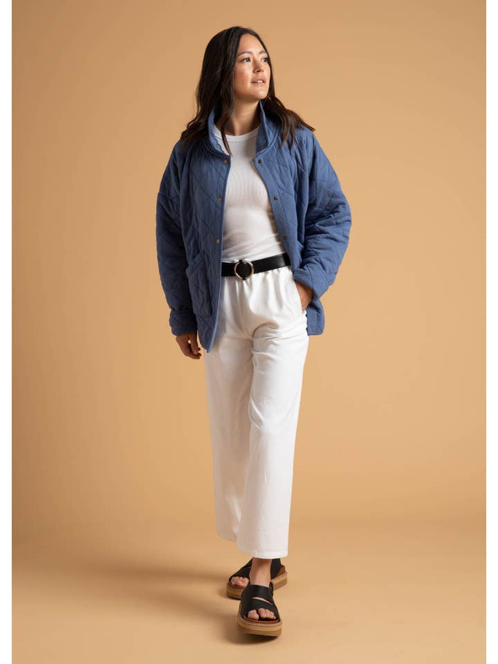 and for Good - Wholesale Jacket - Women's - Countryside Quilted Jacket - Inky Blue5