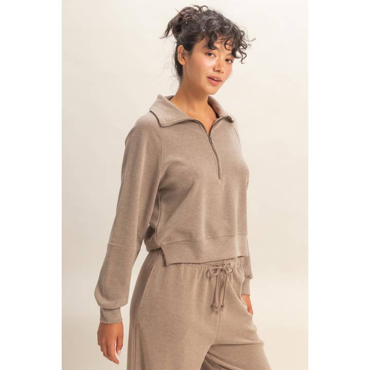 Double Zero - Wholesale Sweatshirt – Women's - Soft Ribbed Half-Zip Long Sleeve Sweatshirt13