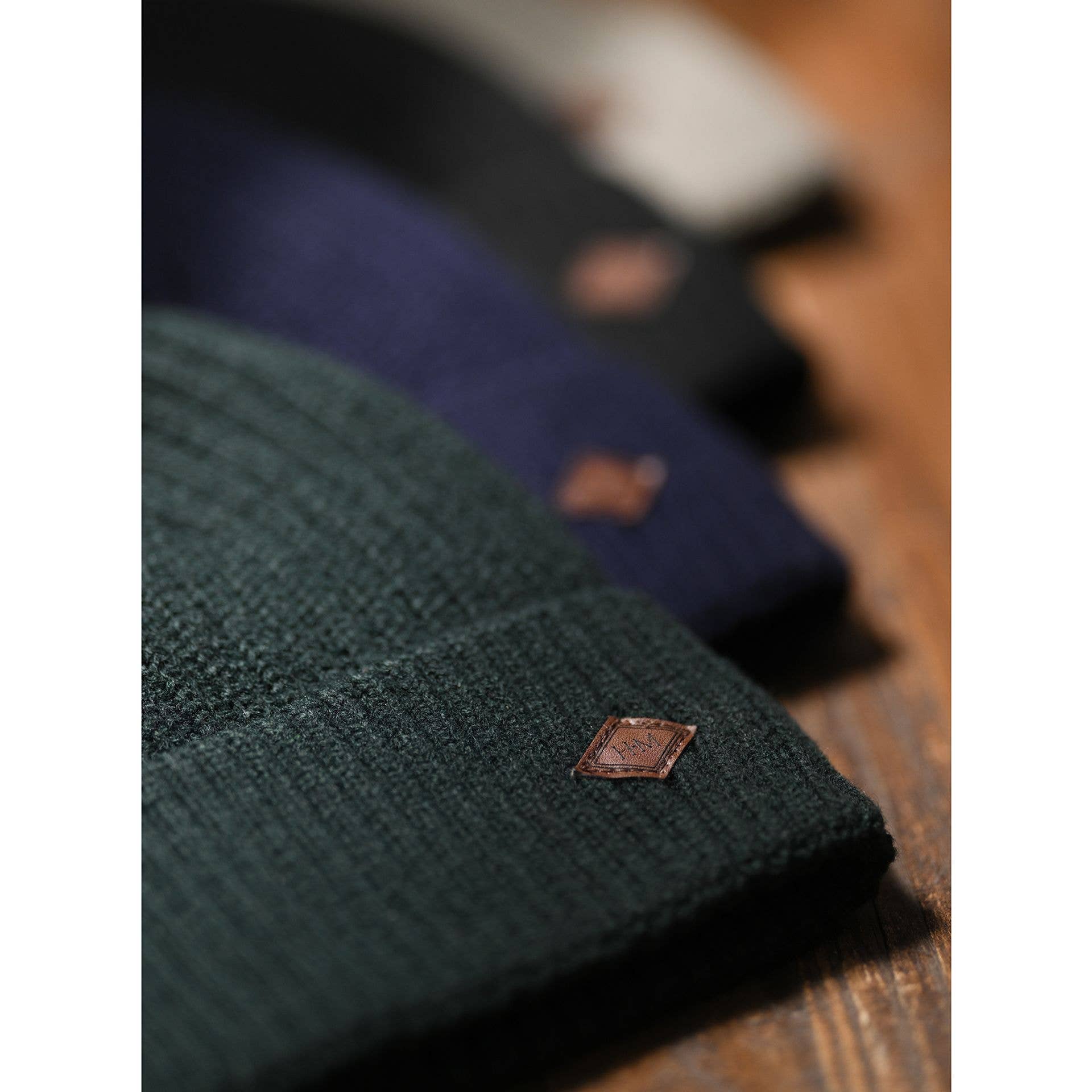 WIDDOP and Co. - Vendita all'ingrosso Calzini - Unisex - Set regalo cappello, guanti e sciarpa a strati Harvey Makin - Nero10