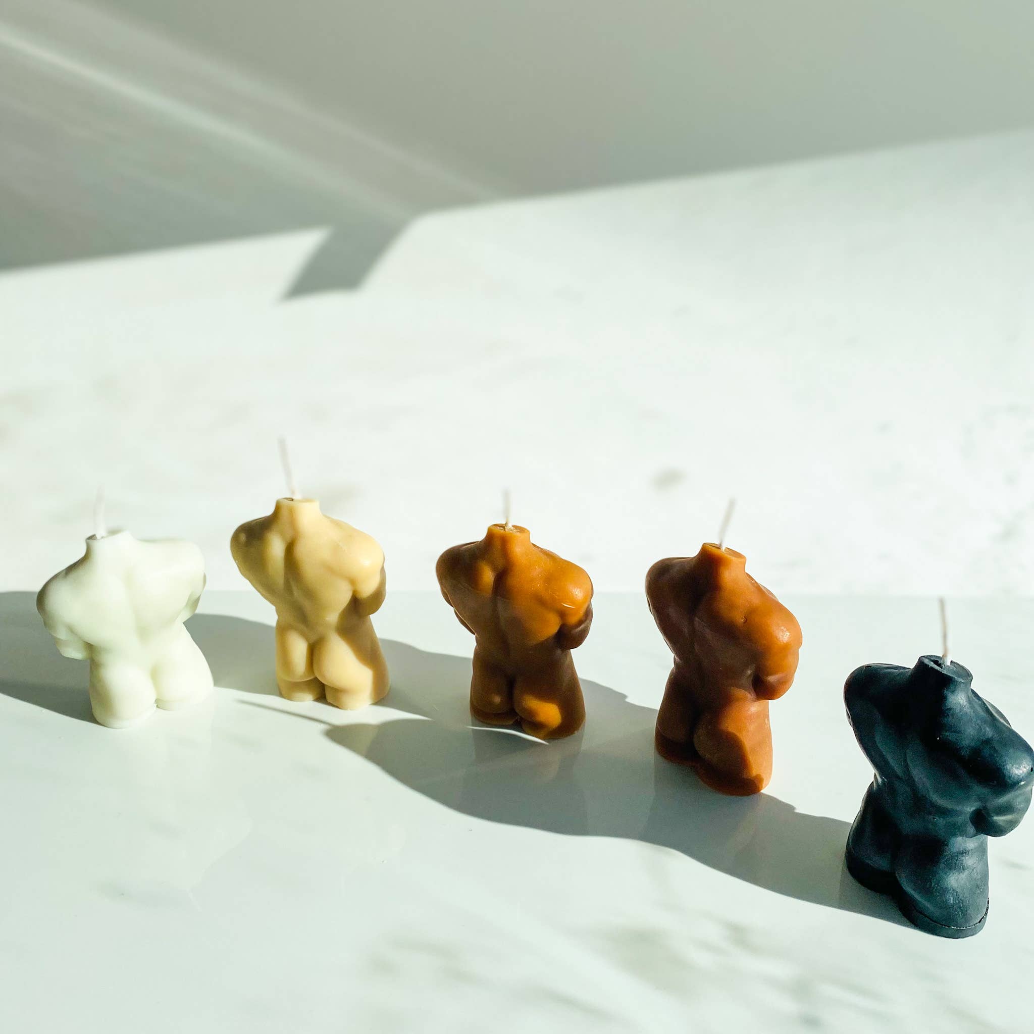 I BODY LOVE - Wholesale Novelty Candle - Male Body Candle Minimalist Decor Candle0