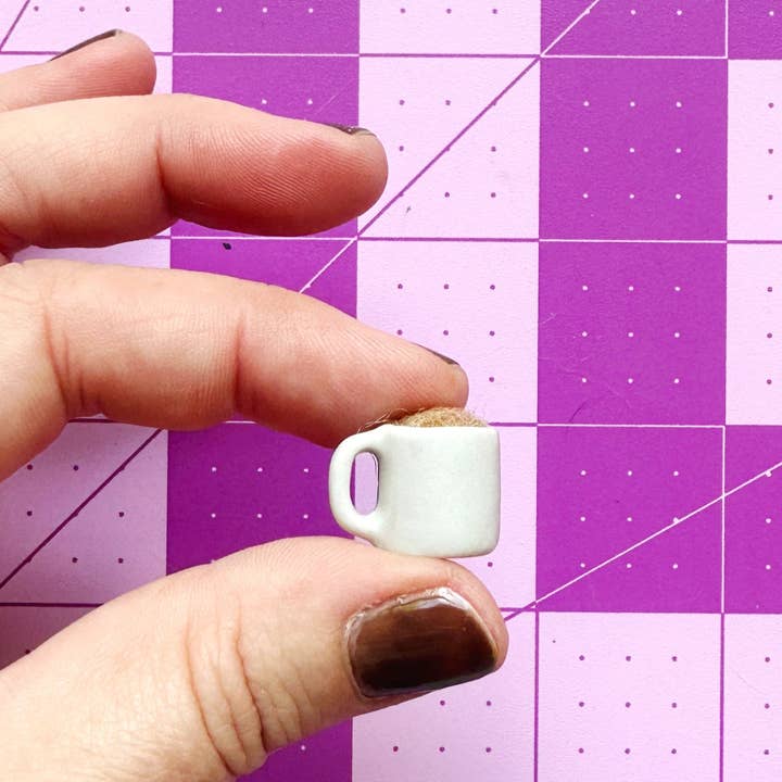 Attrape-épingles pour tasse à café et autres tendances Résultats pour dés à coudre en vente B2B. Retours gratuits et paiement à 60 jours sur Faire sur Faire.