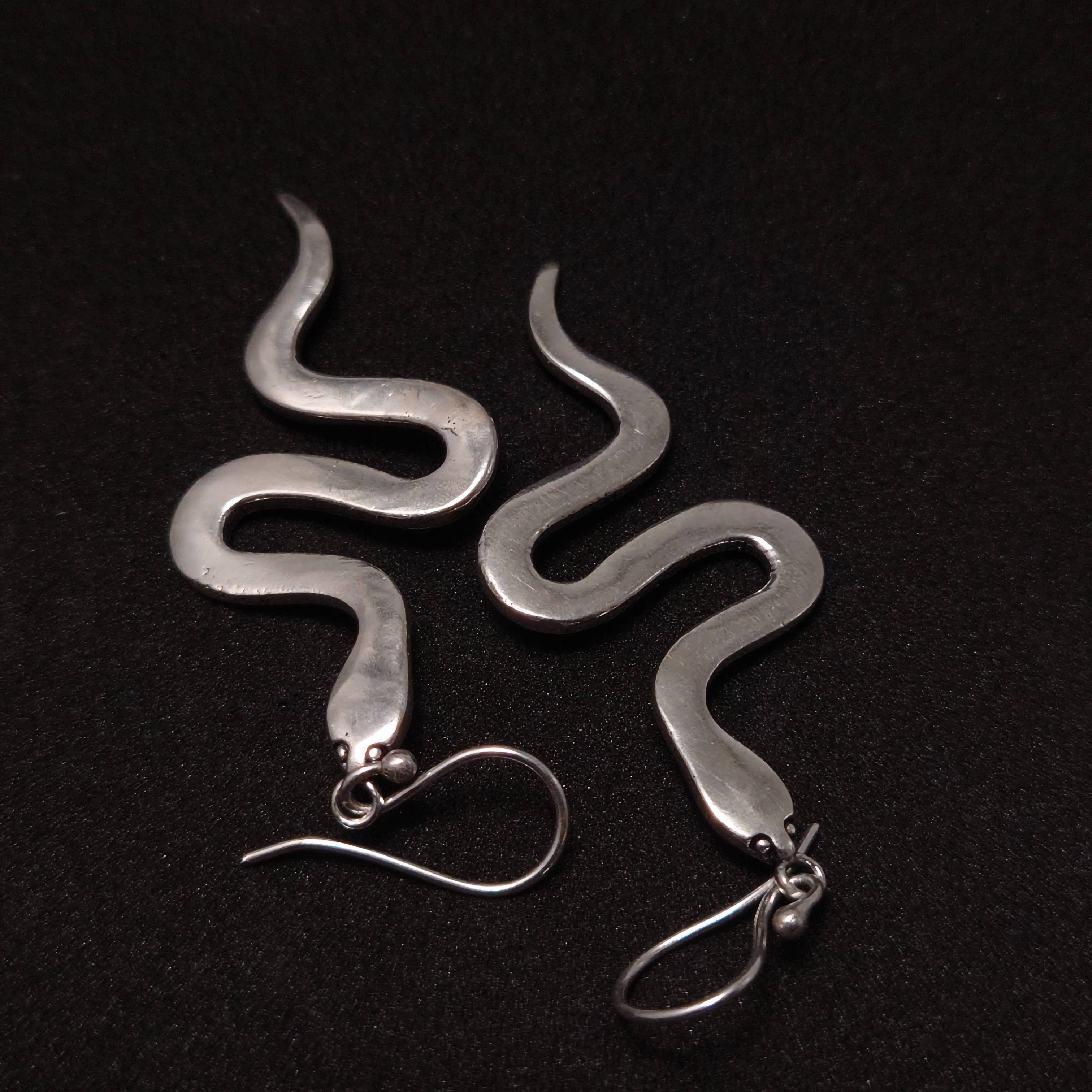 Tenzing Collections - Wholesale Dangle Earrings - Snake Earrings, Golden and Silver3