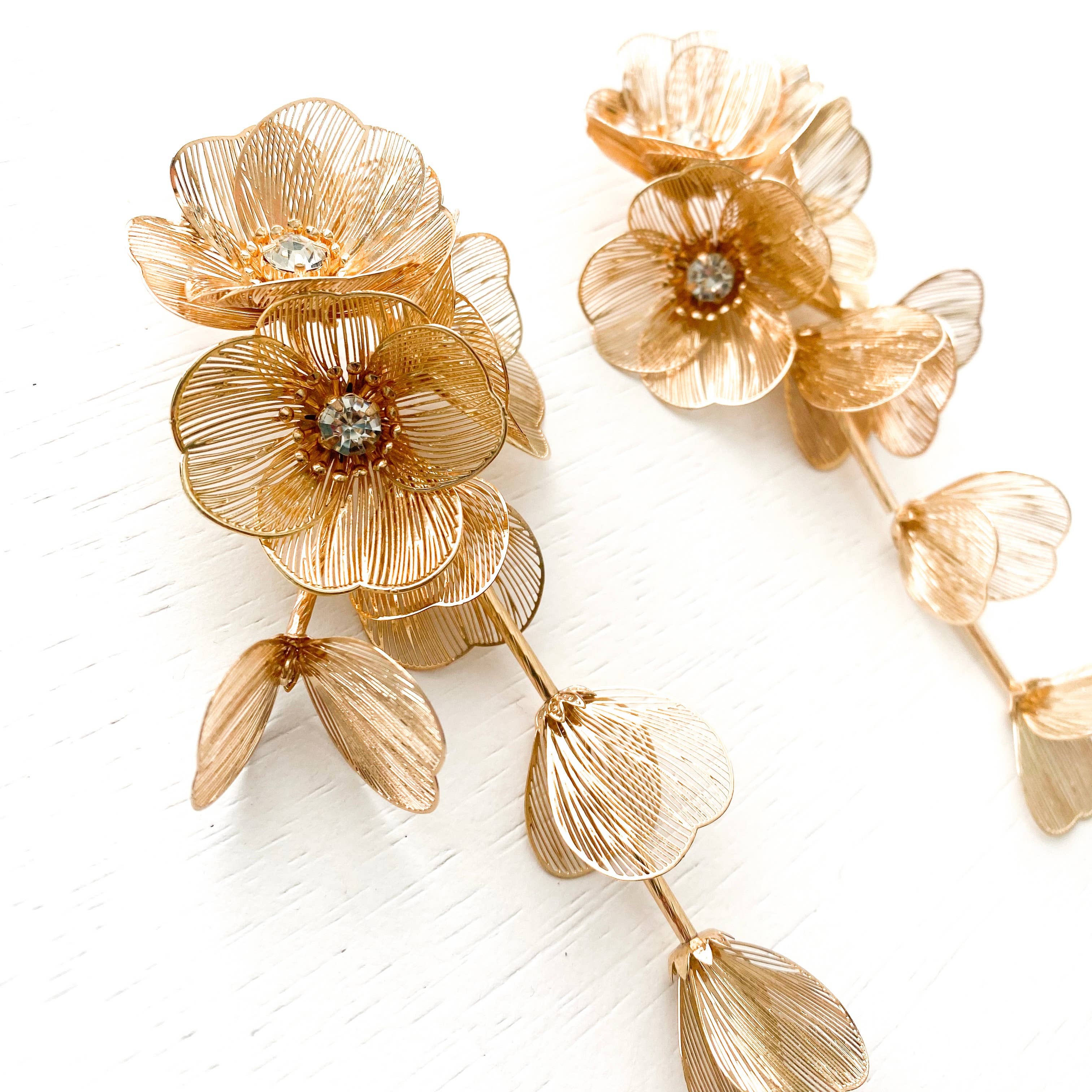Nicholls Jewellery – wholesale Dangle earrings – Gold Flower Statement Earrings- Lightweight Waterfall Design4