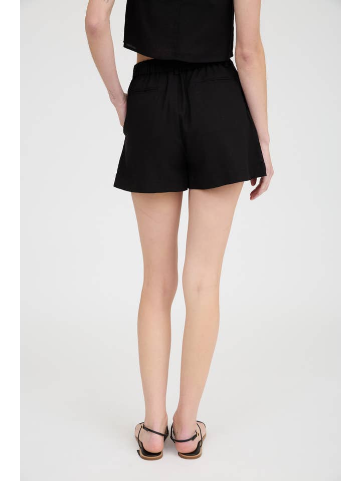 The Workshop Studio - Wholesale Shorts - Women's - HIGH WAIST FRONT PLEAT SHORTS