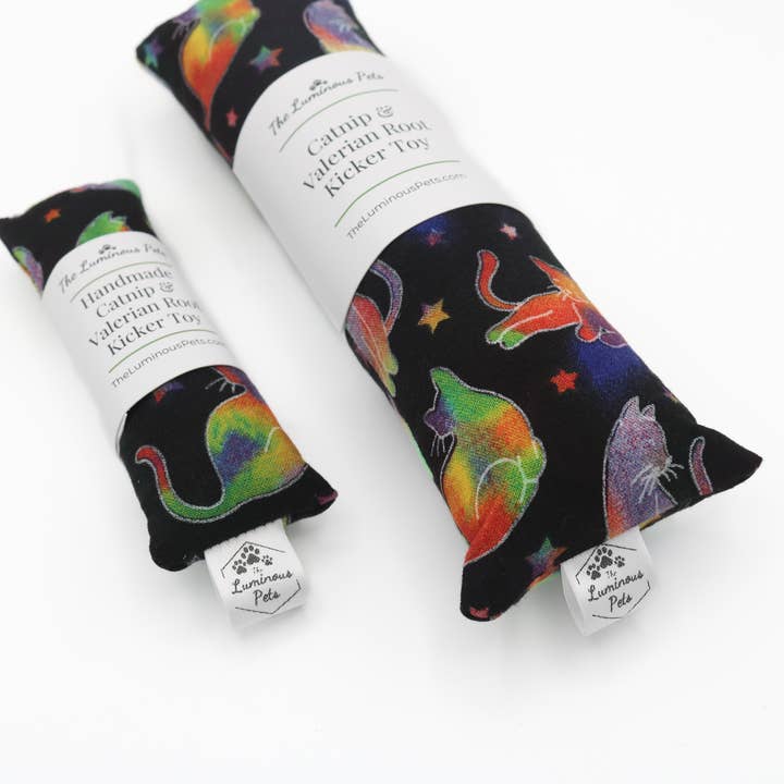 The Luminous Pets - Vendita all'ingrosso Giocattolo - Gatti - Giocattoli per gatti con erba gatta e radice di valeriana | Calciatori per gatti | Gatti cosmici3