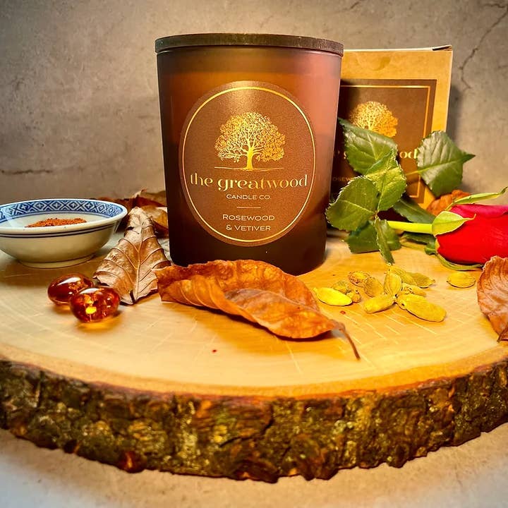 Rosewood & Vetiver Candle 30cl for wholesale by The Greatwood Candle Co.