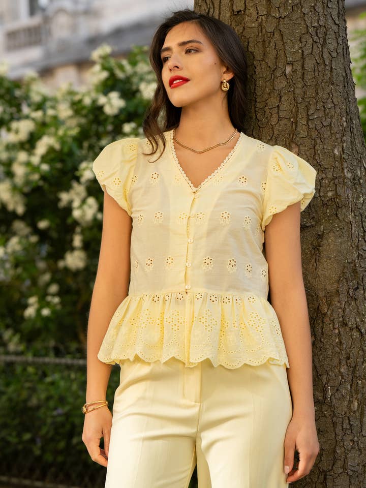 LULUMARY - Wholesale Button Down Shirt - Women's - Embroidered shirt CH3646