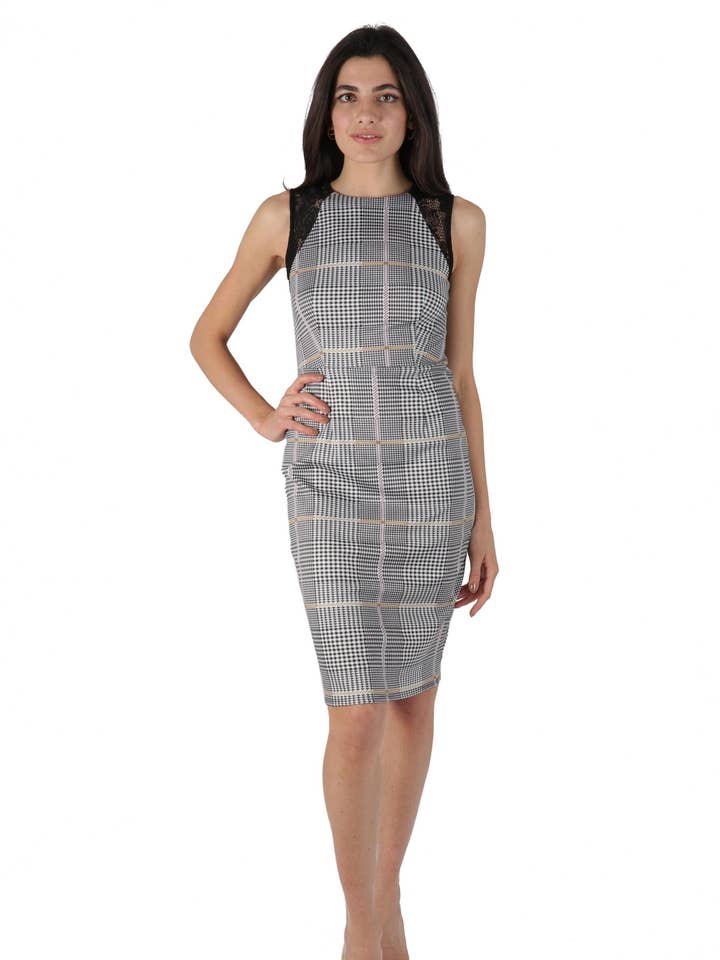 Minikleid mit Karodruck für den Großhandel von Marina Kaneva