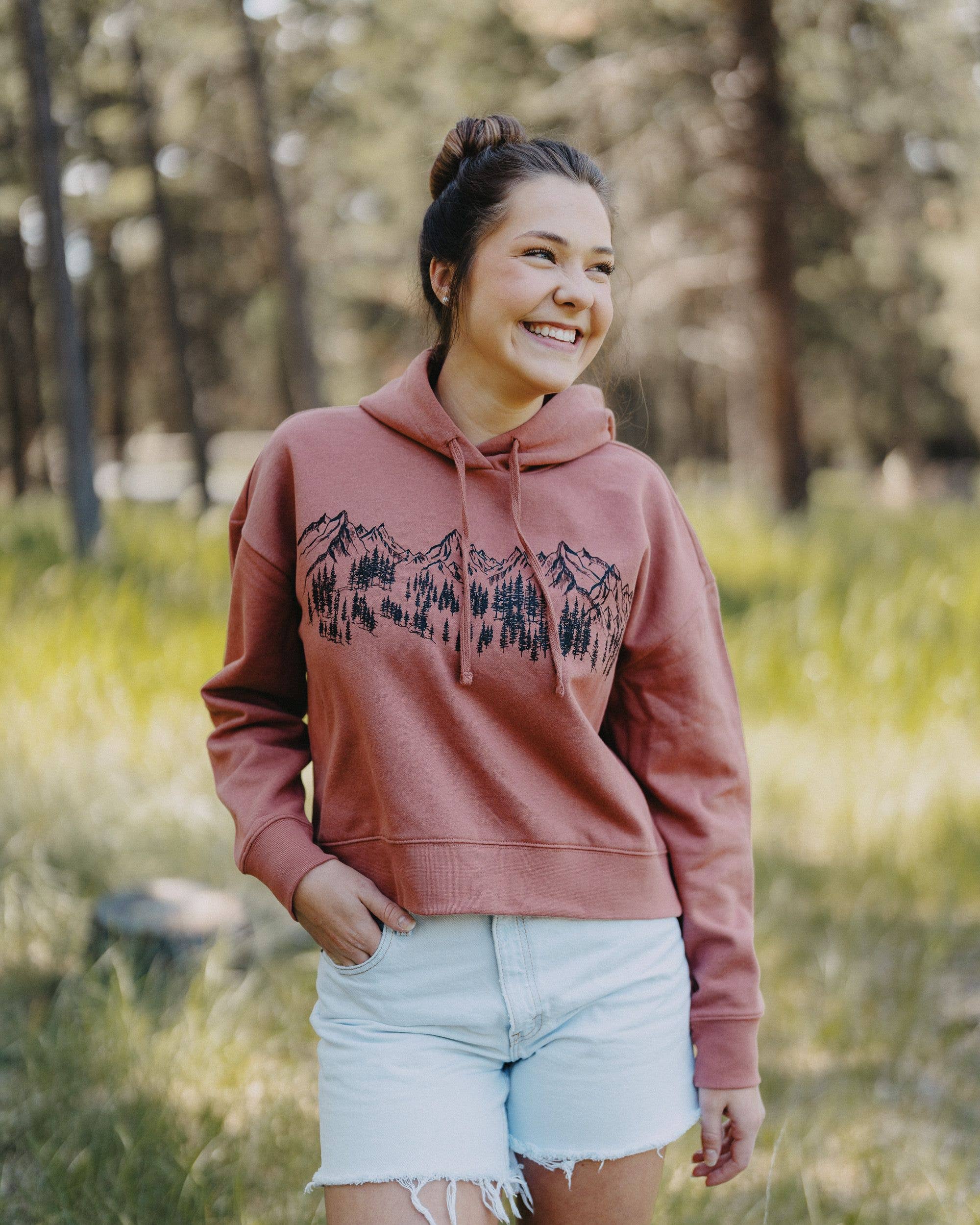 The Montana Scene - Wholesale Hoodie - Women's - Mountain Sketch Ladies Crop Hoodie - Desert Rose0