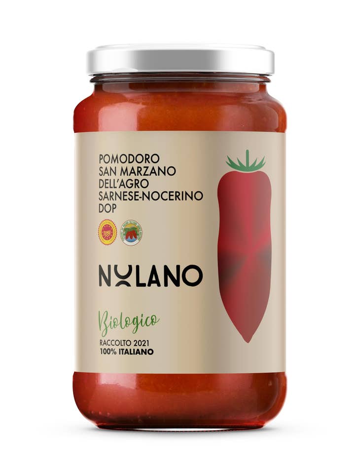 San Marzano DOP 100% Italian organic tomato for wholesale by Nolano