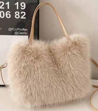 W.A.Y. --Wonderful And Young - Vente Sac à main avec poignée sur le dessus – femme - SAC EN FOURRURE MINKY W.A.Y0