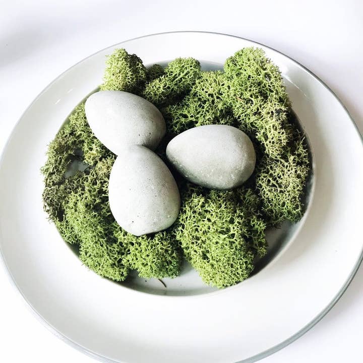 Smells Like Home Store - Wholesale Decorative tabletop object - Easter eggs / Easter decor