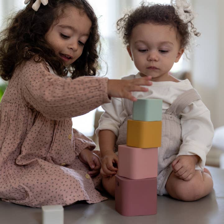 Lytl Store - Wholesale Building Set - Kids - Stacking Cup Toy + Silicone + Montessori + Water-play Toy5