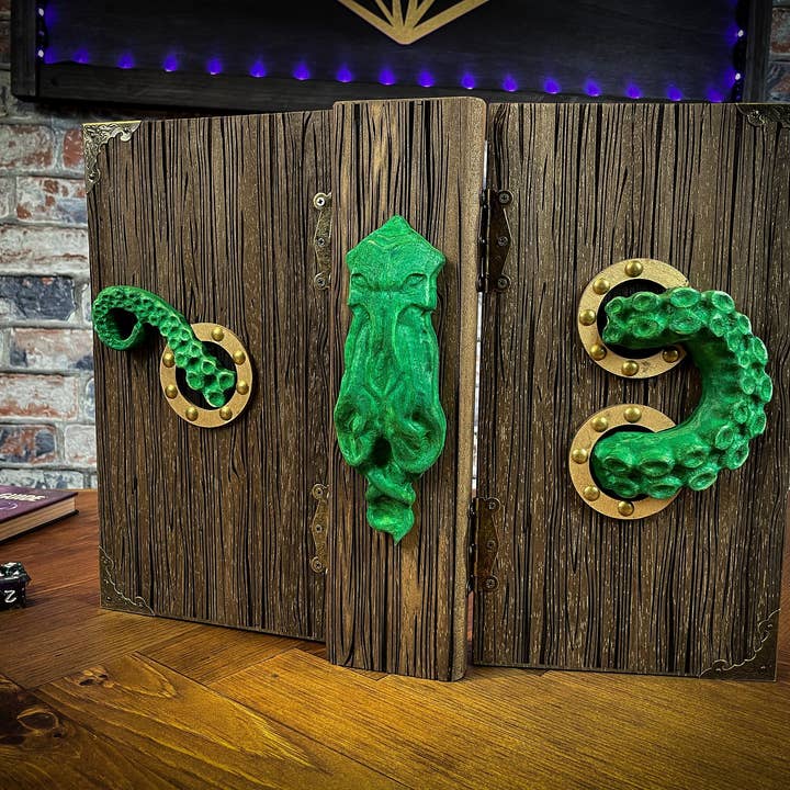 Fandomonium - Wholesale Board Game - Cthulhu's Curse Dungeon Master Screen7