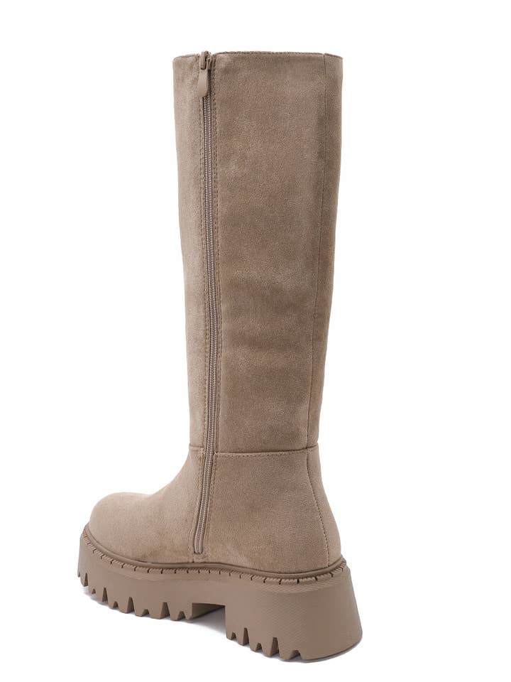 Joia Paris - Wholesale Boots - Women's - High boots with lug sole WZ-7311