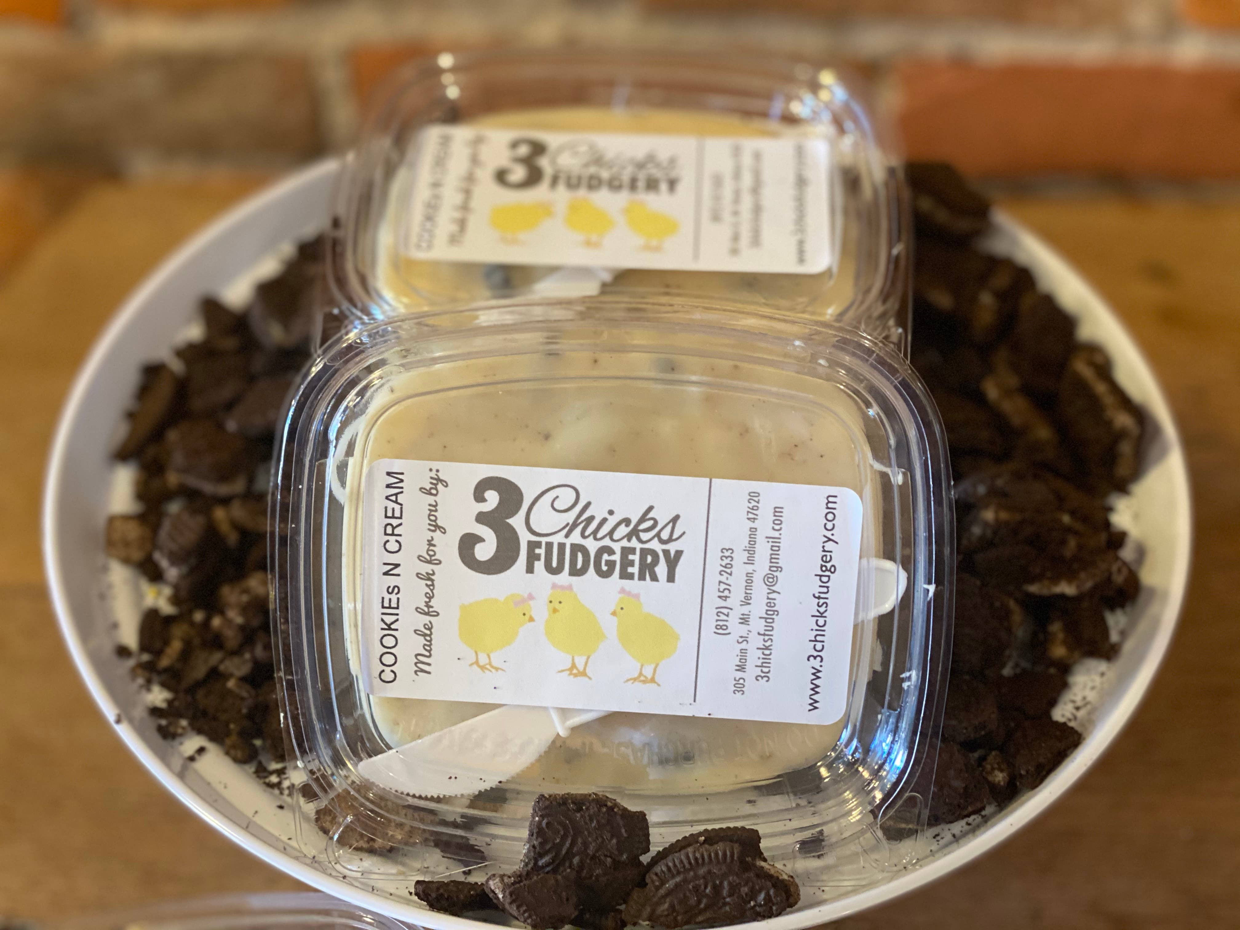 3 Chicks Fudgery - Vente Fudges - Biscuits N Cream Fudge 1/2 livre1