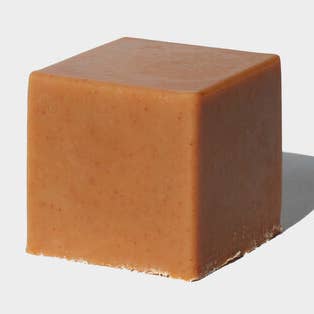 Kurkuma- und Haferflocken-Seife für den Großhandel von Linear Beauty