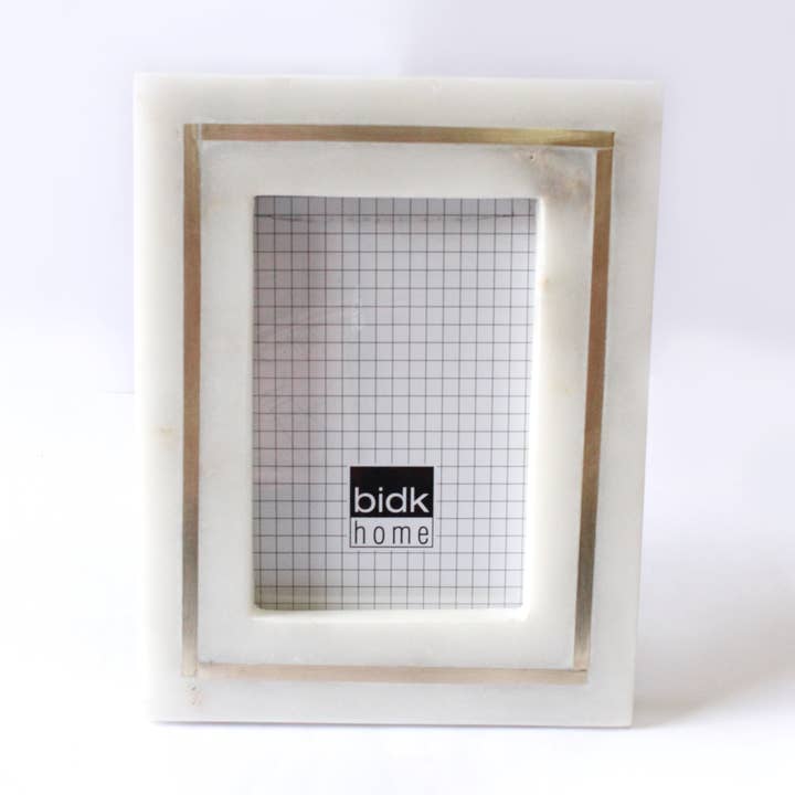 Marble Frame w/ Brass Inlay 4" x 6" for wholesale by BIDKhome