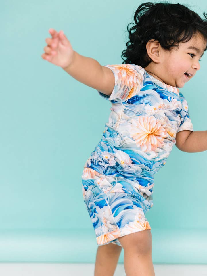 Set corto - Skyline Swirl per la vendita all'ingrosso da parte di Bronze Moon Clothing Co.