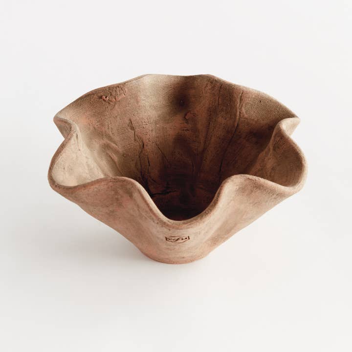 Napa Home & Garden - Wholesale Plant Pot - Wakefield Handmade Wiley Pot #4, Tan