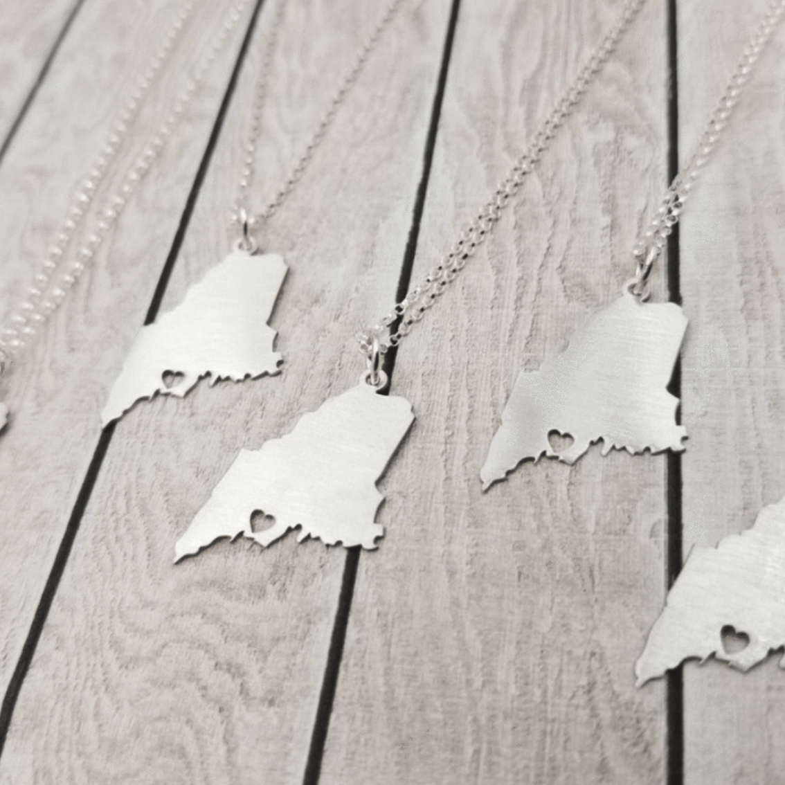 Gem Lounge Jewelry - Wholesale Pendant/Charm Necklace - Maine State Sterling Silver Necklace2